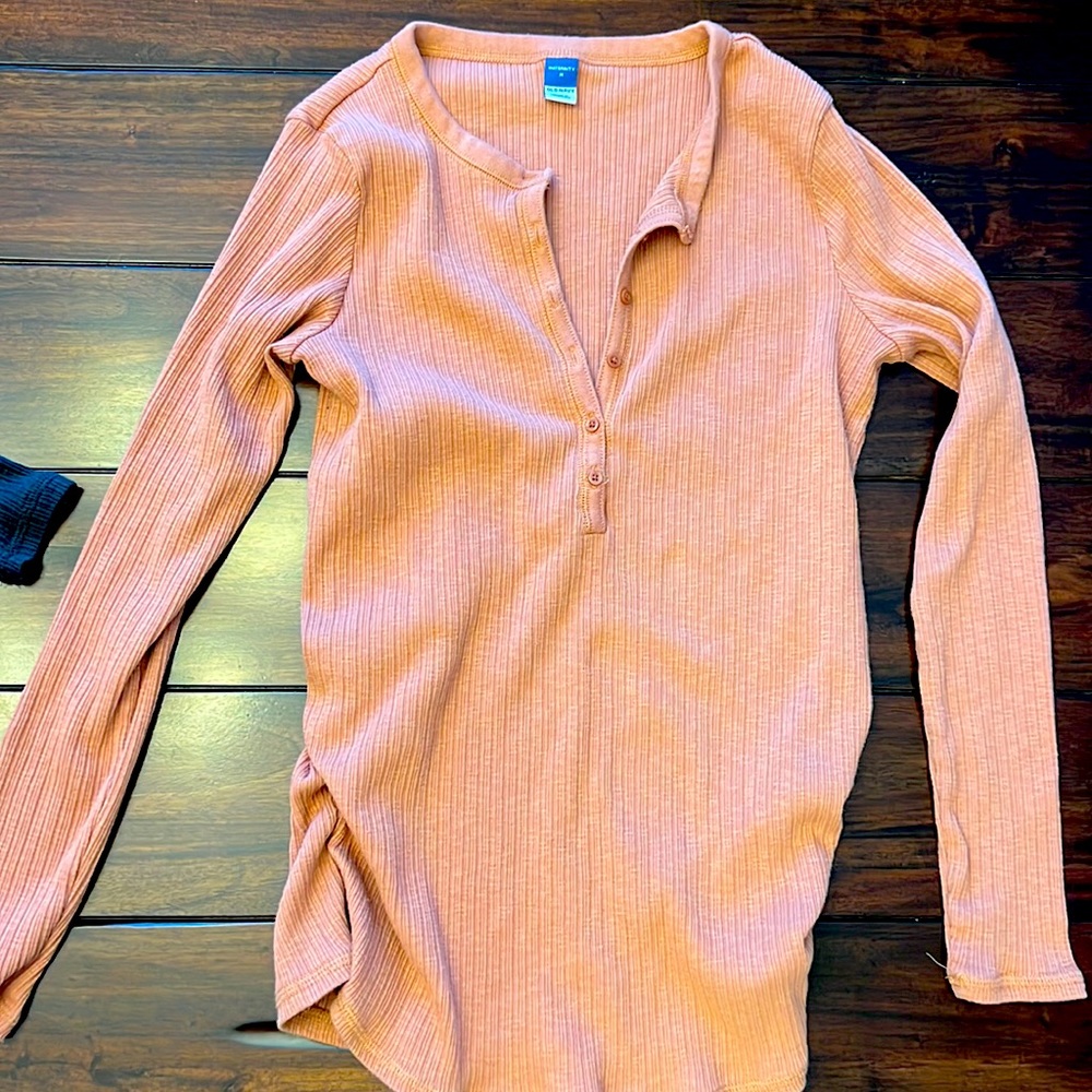 Maternity shirt